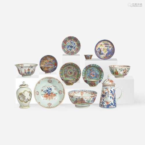 Fifteen assorted Chinese export porcelain tea wares 外销瓷茶...