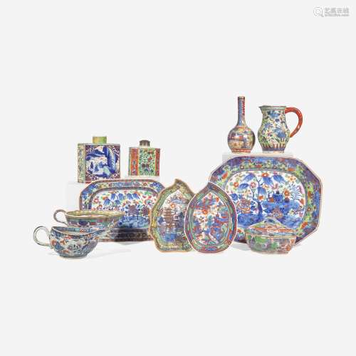 Eleven assorted Chinese export clobbered porcelain table war...