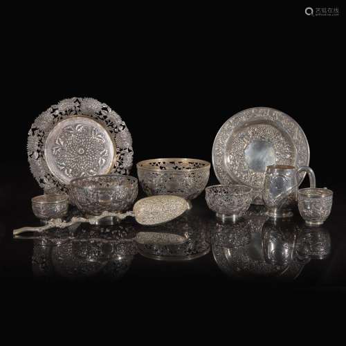 A group of Chinese export silver table wares 外销银餐具一组 ...