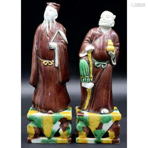 Pair of Chinese Qing Dynasty Tricolor Immortals.