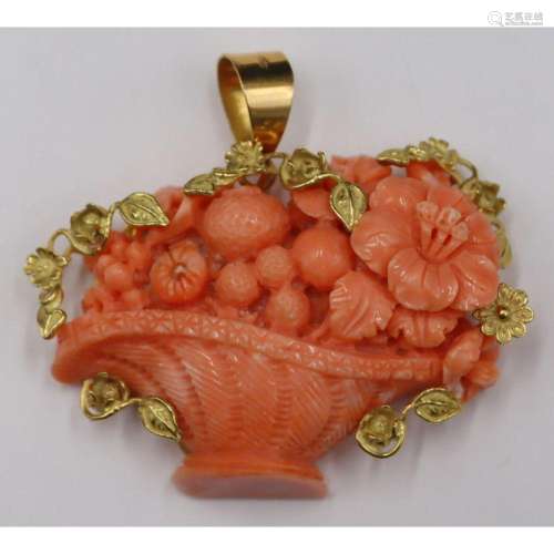 JEWELRY. 18kt Gold and Salmon Coral Brooch.
