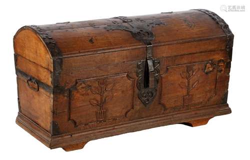 Oak blanket box