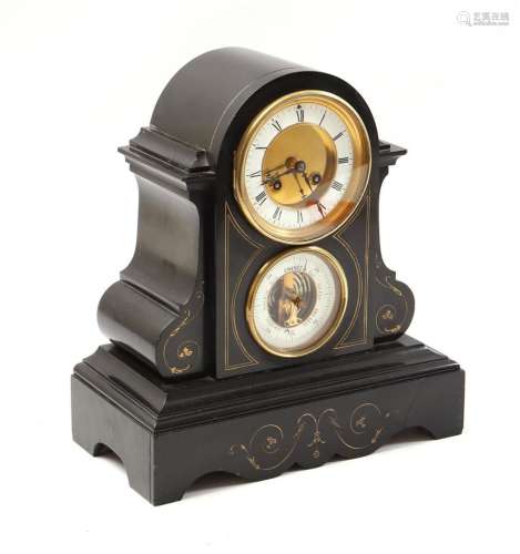 Mantel clock