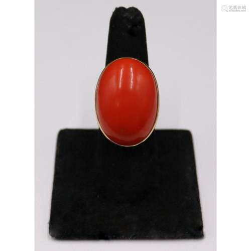 JEWELRY. Large 14kt Gold and Coral Dinner Ring.