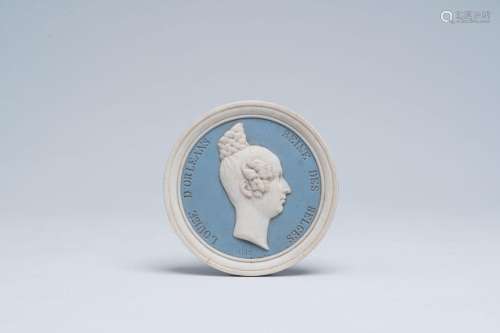 A biscuit medallion with the profile portrait of Louise Mari...
