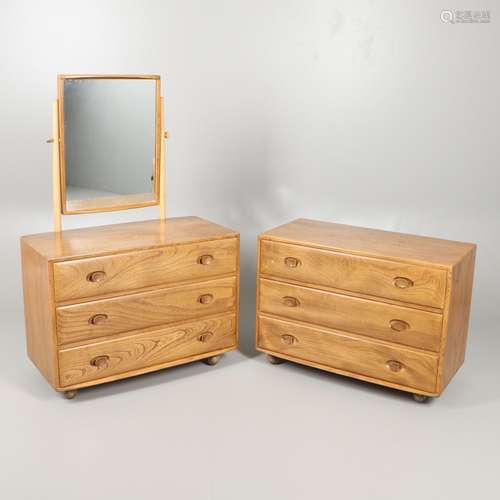 ERCOL ELM AND BEECH DRESSING TABLE AND CHEST OF DRAWERS.