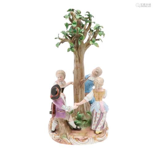 MEISSEN FIGURE GROUP OF CHILDREN.