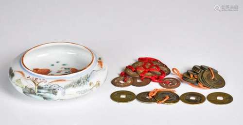 A Famille Rose Washer & Coins 19thC