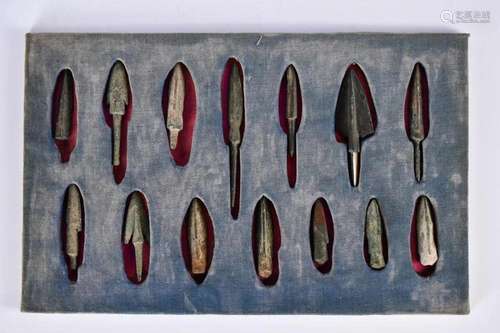 A Group of 14 Arrow Heads, Warring States Period