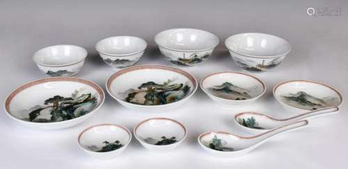 A Group of 12Pcs Tablewares 1950-70s