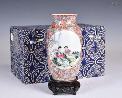 A Millefleurs Figural Vase Qianlong Mk W/Std Repub