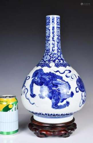 A Blue & White Vase Kangxi Mk w/Stand