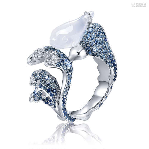 琹生珠宝设计 「灵·乘风破浪的小鱼」天然冰种翡翠配钻石蓝宝石戒指
