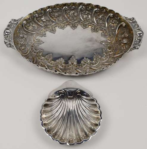 A Victorian silver dish, London, 1886, Charles Edwards, of o...