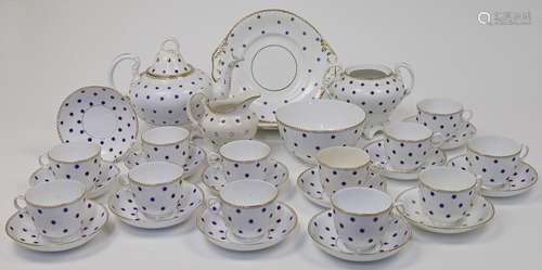 A collection of British and Continental porcelain tea and co...