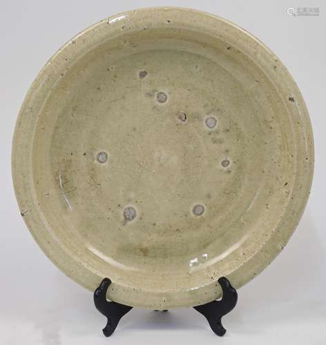 A Japanese mingei Seto stoneware Ishizara plate, Edo-Meiji P...