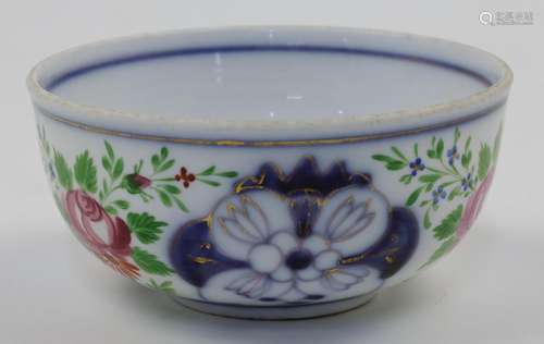 A Japanese export porcelain bowl, 20th century, painted to t...