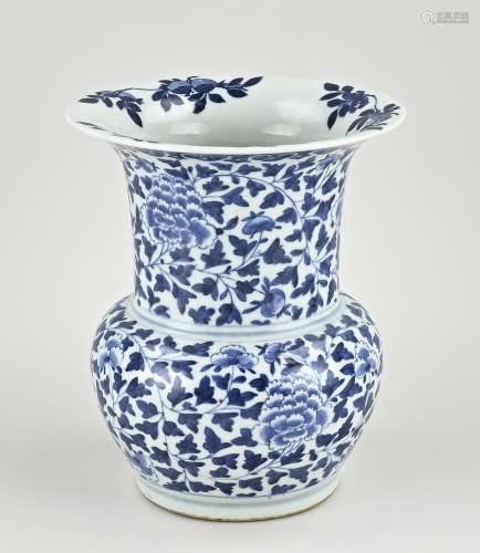 18th century Chinese vase