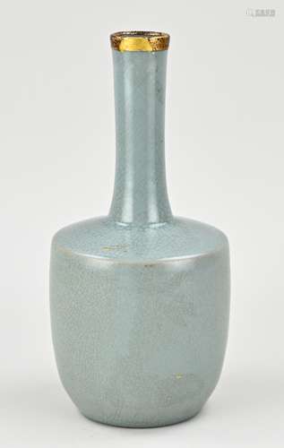 Chinese pipe vase, H 27.2 cm.