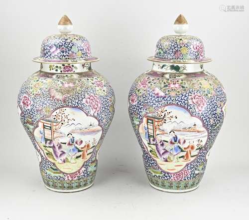 Two Chinese lidded vases, H 59.5 cm.