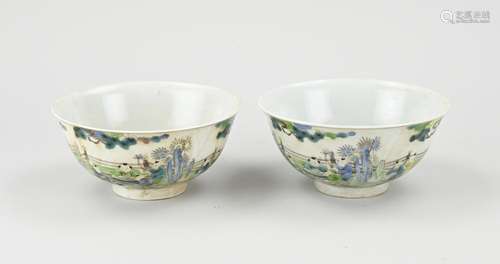 Two Chinese bowls Ø 15.8 cm.