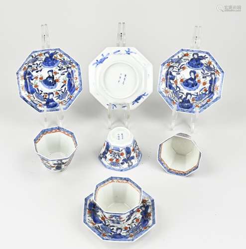 Four Japanese Imari cups and saucers