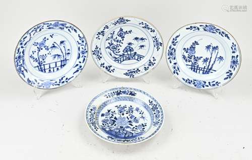 Four Chinese plates Ø 22.5 cm