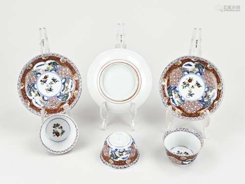 3x Imari cups/saucers