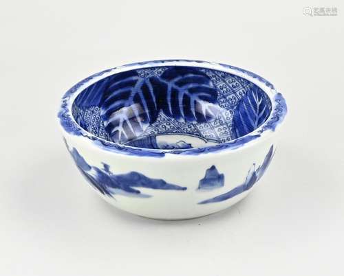 Japanese thick-walled bowl Ø 18.5 cm.