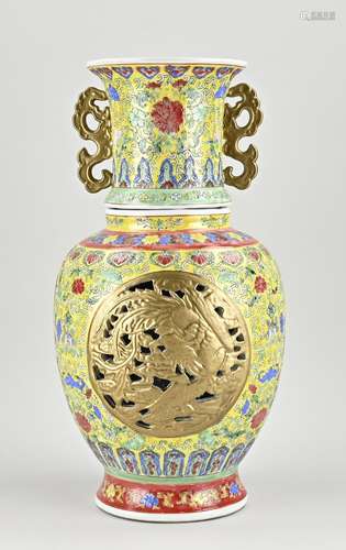 2-piece Chinese vase, H 44.5 cm.