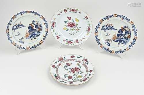 Four Chinese plates Ø 22 - 23 cm.