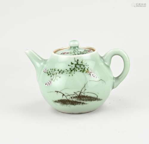 Chinese teapot, 1900