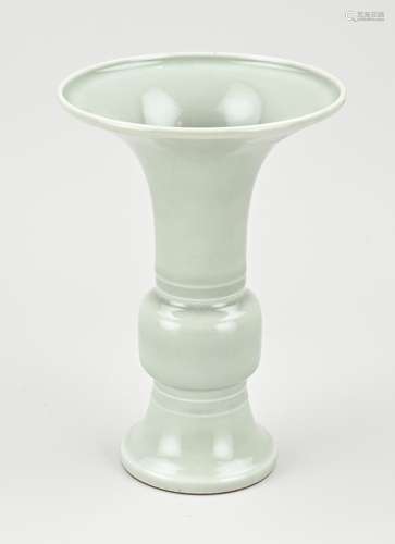 Chinese celadon trumpet vase, H 21cm.