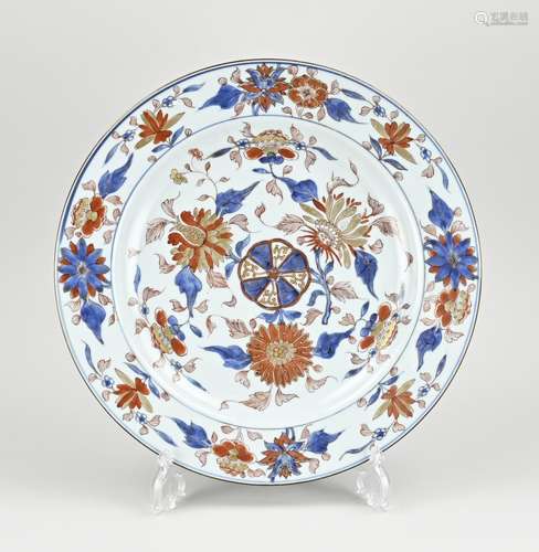 Chinese Imari dish Ø 36 cm.