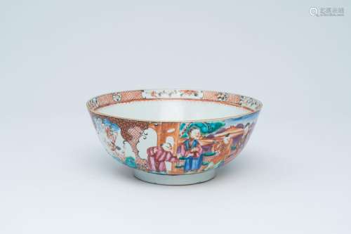 A Chinese famille rose 'Mandarin' bowl, Qianlong<br />
H 9,3...