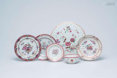 A varied collection of Chinese famille rose porcelain with f...