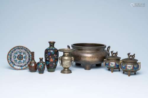 A varied collection of Japanese and Chinese cloisonne and br...