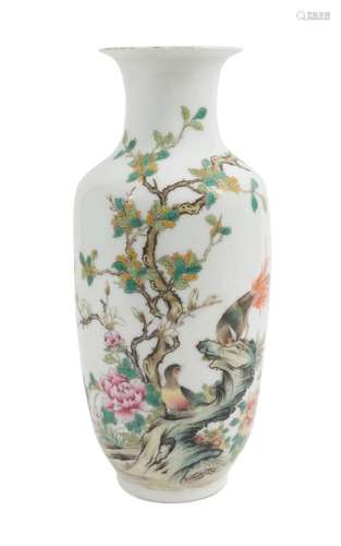 CHINESE FAMILLE ROSE BIRD & FLOWER VASE