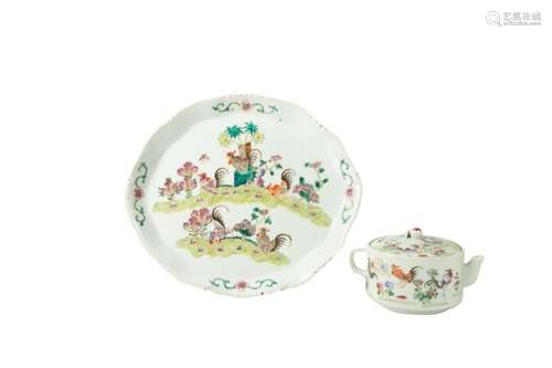 2PCS CHINESE FAMILLE ROSE ROOSTER PORCELAIN