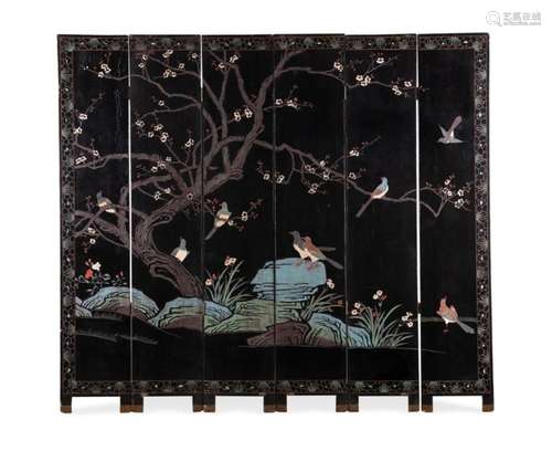 SIX-PANEL CHINESE LACQUER FLOOR SCREEN