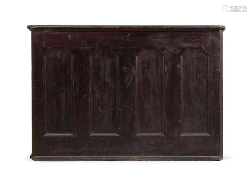 ENGLISH LIFT-TOP LARGE DARK STAINED BLANKET CHEST