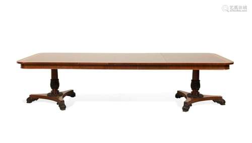 BAKER REGENCY STYLE MAHOGANY DINING TABLE 3 LEAVES