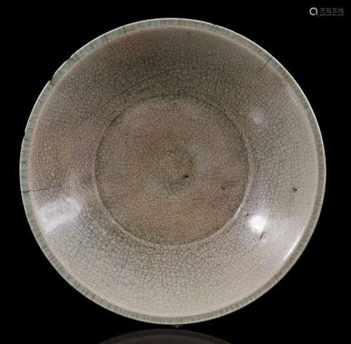 Celadon dish