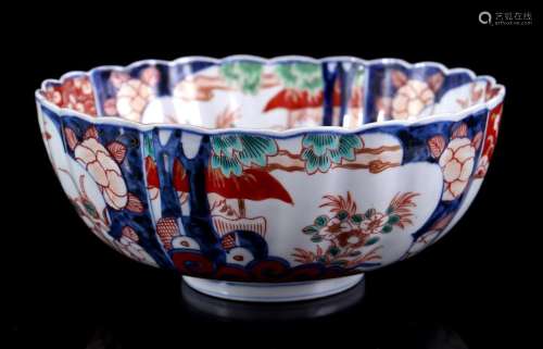 Porcelain Imari lobed bowl