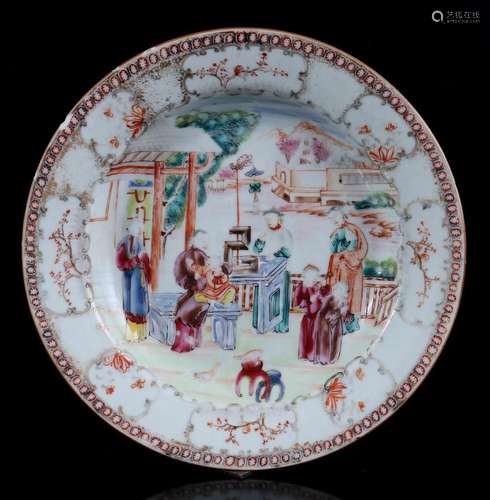 Porcelain dish with mandarin decor