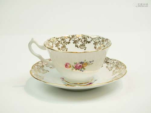 Vtg COLLINGWOOD Pink Roses Gold Filigree Trim Tea Cup & Sauc...