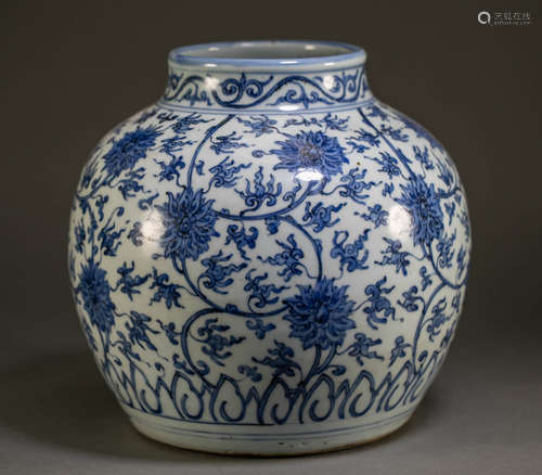 A blue and white 'lotus' jar-Ming Dynasty