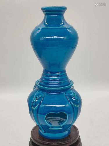 A Peacock Blue Glazed Openwork Vase