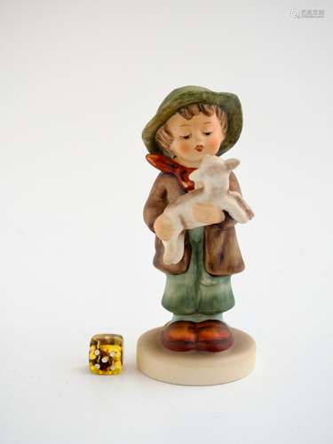 Goebel Hummel #68/2/0 Lost Sheep' figurine (small)