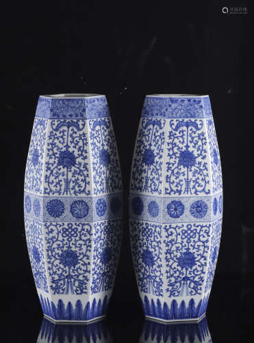 A pair of Chinese blue and white 'Lotus scroll' hexagonal ba...